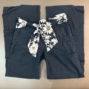 Esprit Black Pants with Floral Belt Tie - Size 6